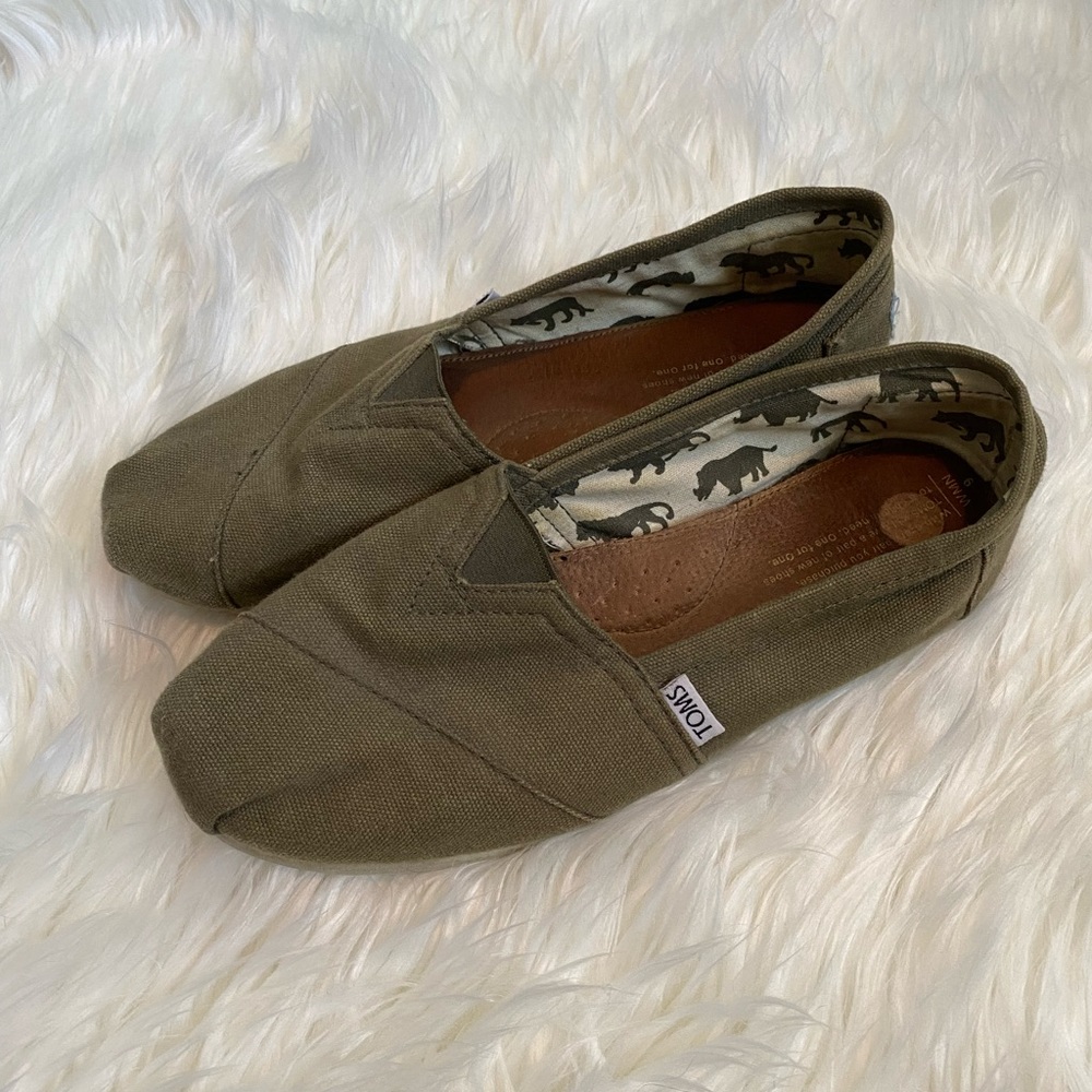 Women’s Toms Shoes in Olive Green
